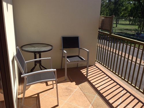 Emerald Executive Apartments Luaran gambar